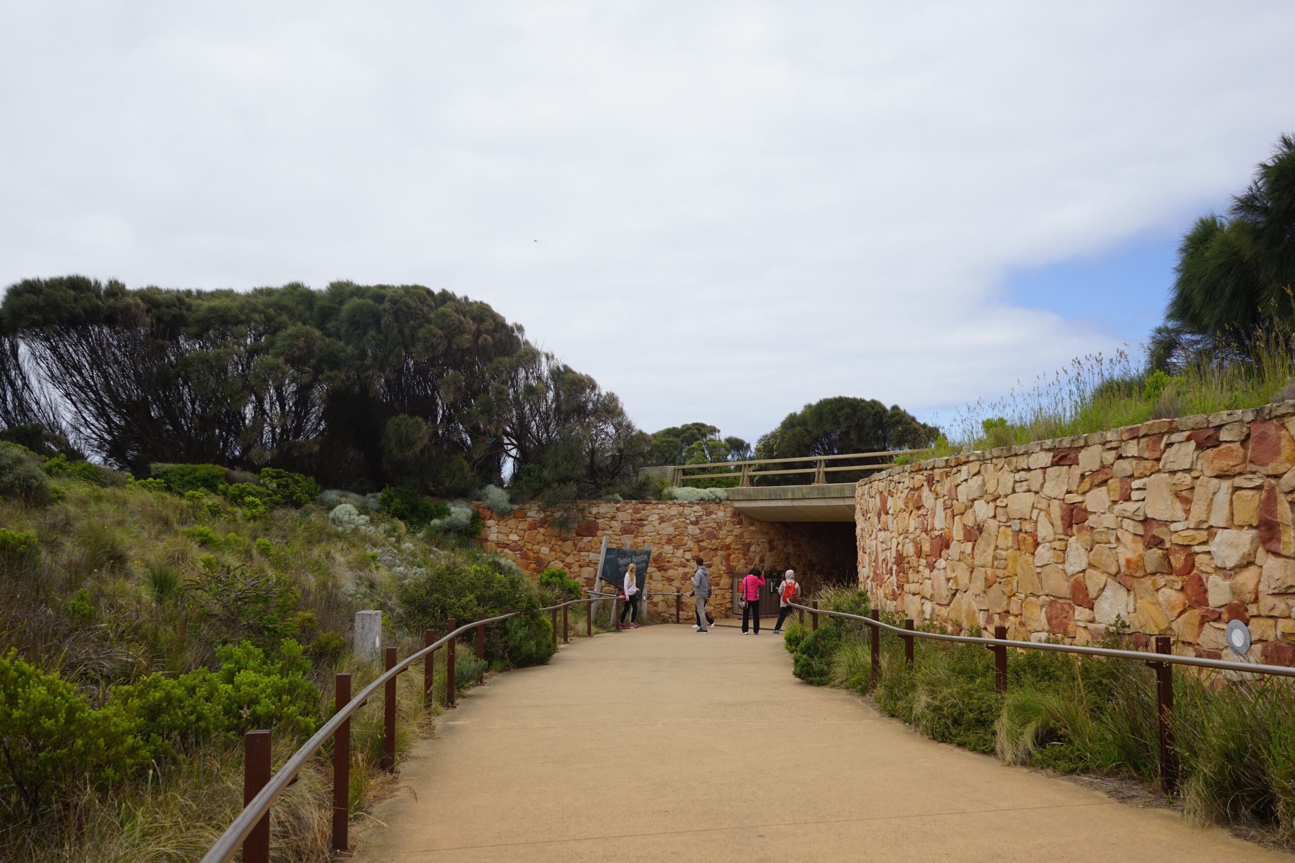 12 Apostles