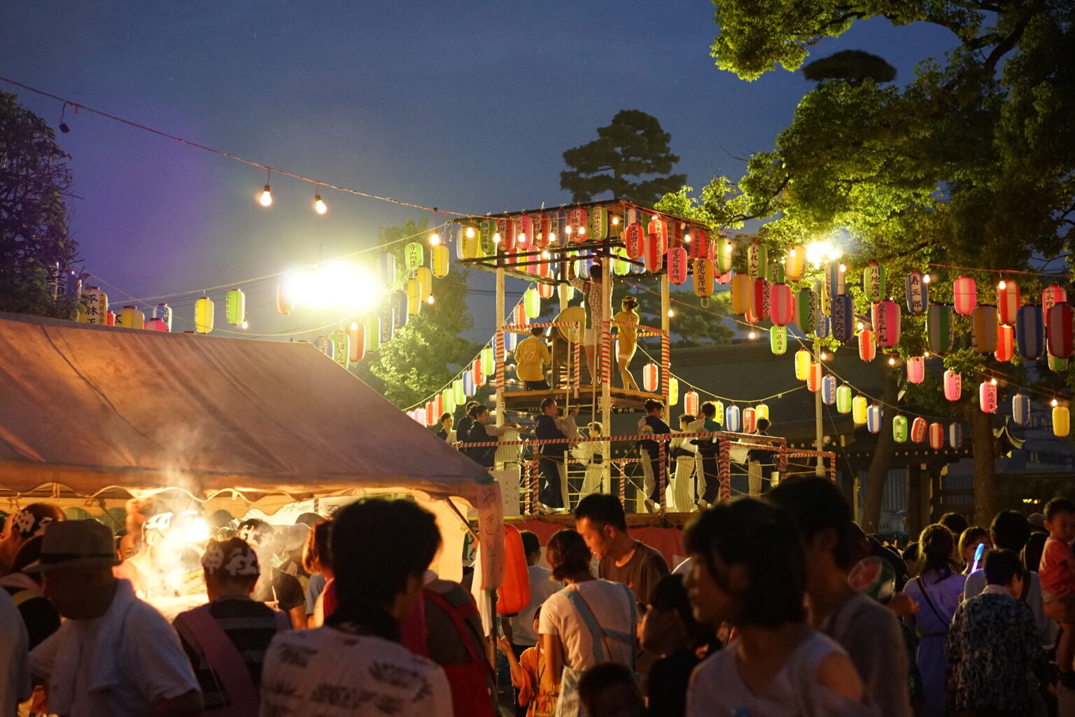 Bon odori Rokugo shrine