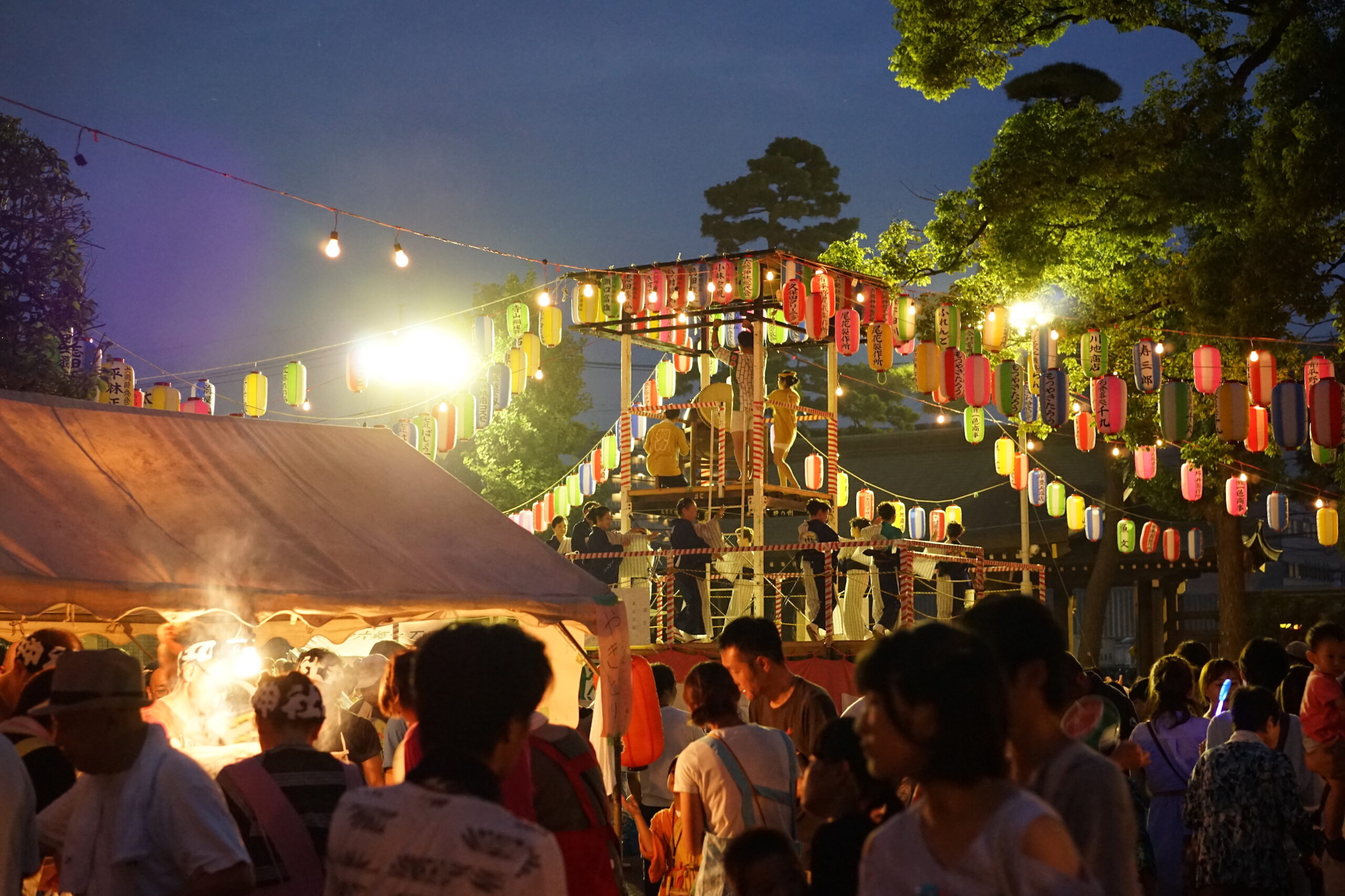 Bon odori Rokugo shrine