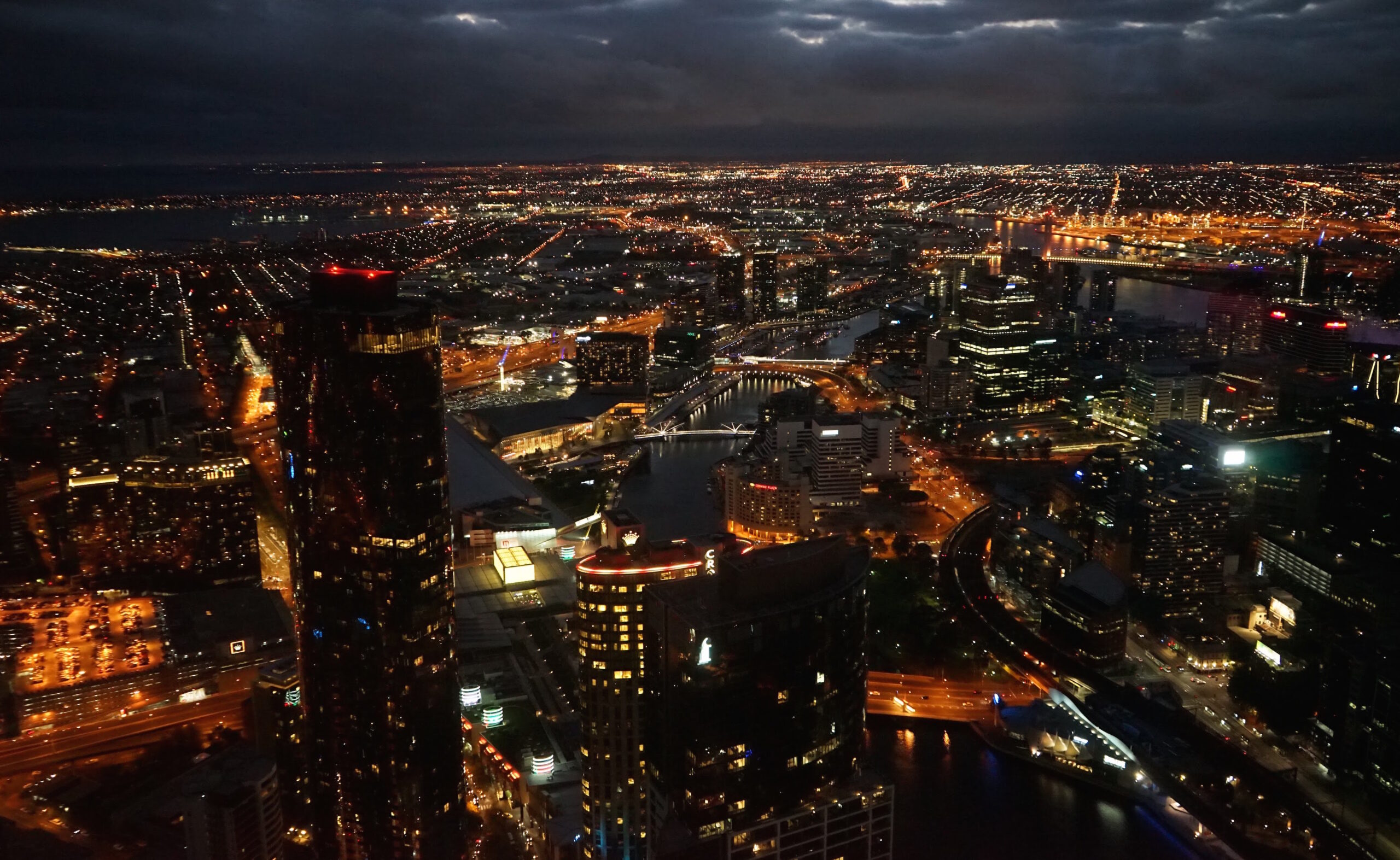 Night View from Eureka Skydeck 88