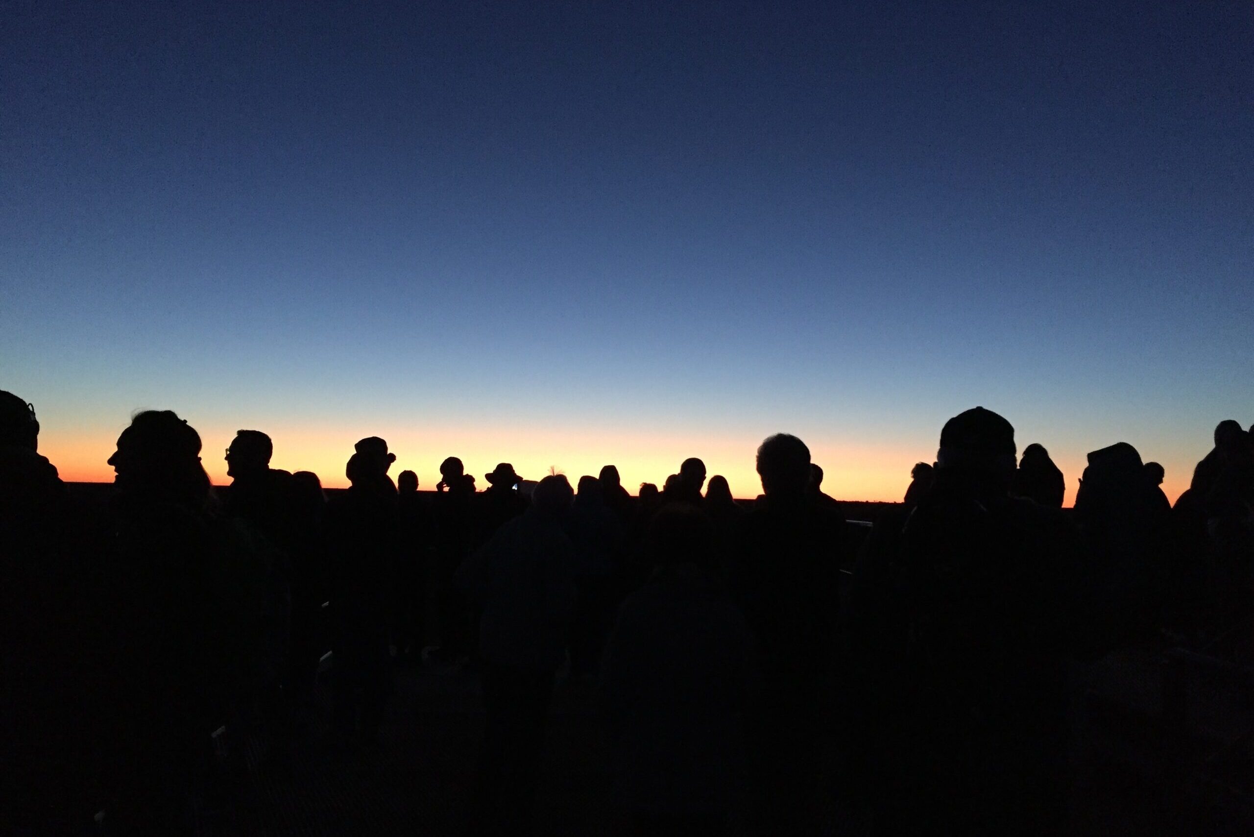People awaiting Sunrise Kata Tjuta View Area