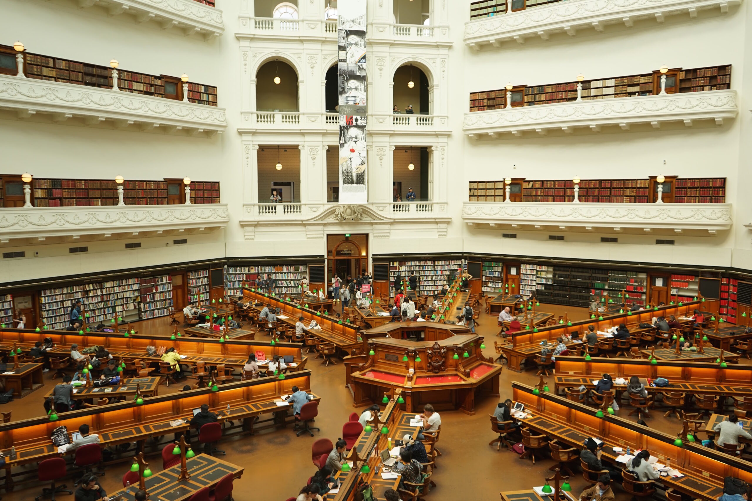 Melbourne State Library inside